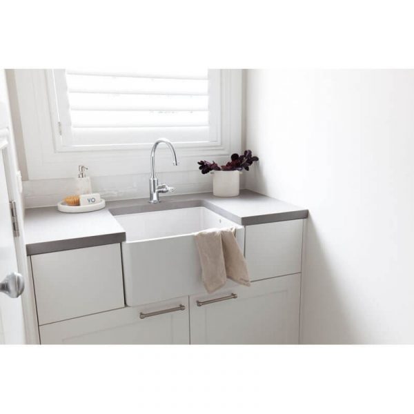 Turner Hastings Novi 50 x 46 Fine Fireclay Single Bowl Butler Sink Gloss White | NO50FS - Image 3