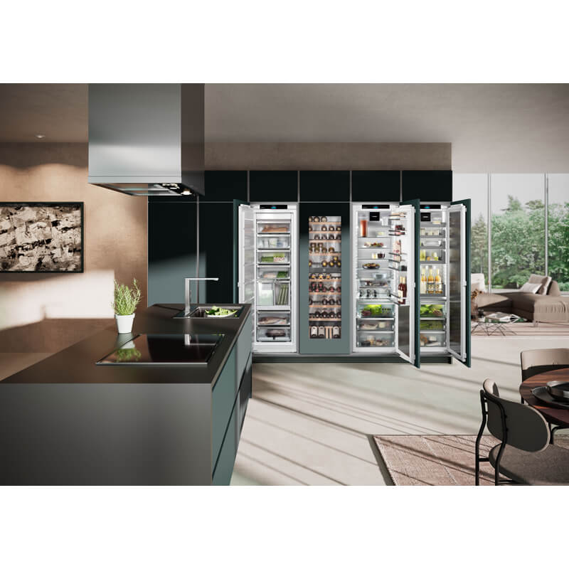 Liebherr Integrated All Fridge with Open Stage Drawer system & BioFresh | IRBPh5170 - Image 2